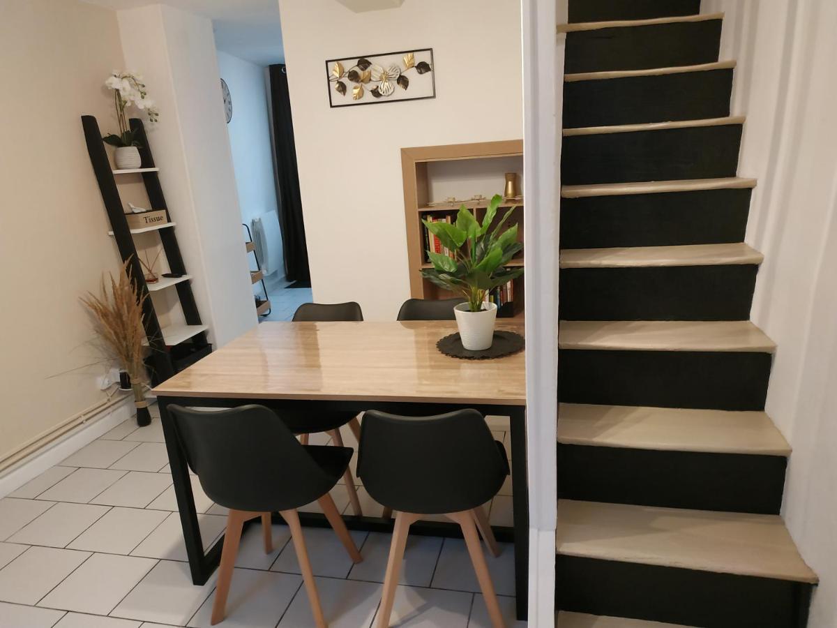 La Lillebonnaise Meuble Au Coeur De Lillebonne Villa Eksteriør billede